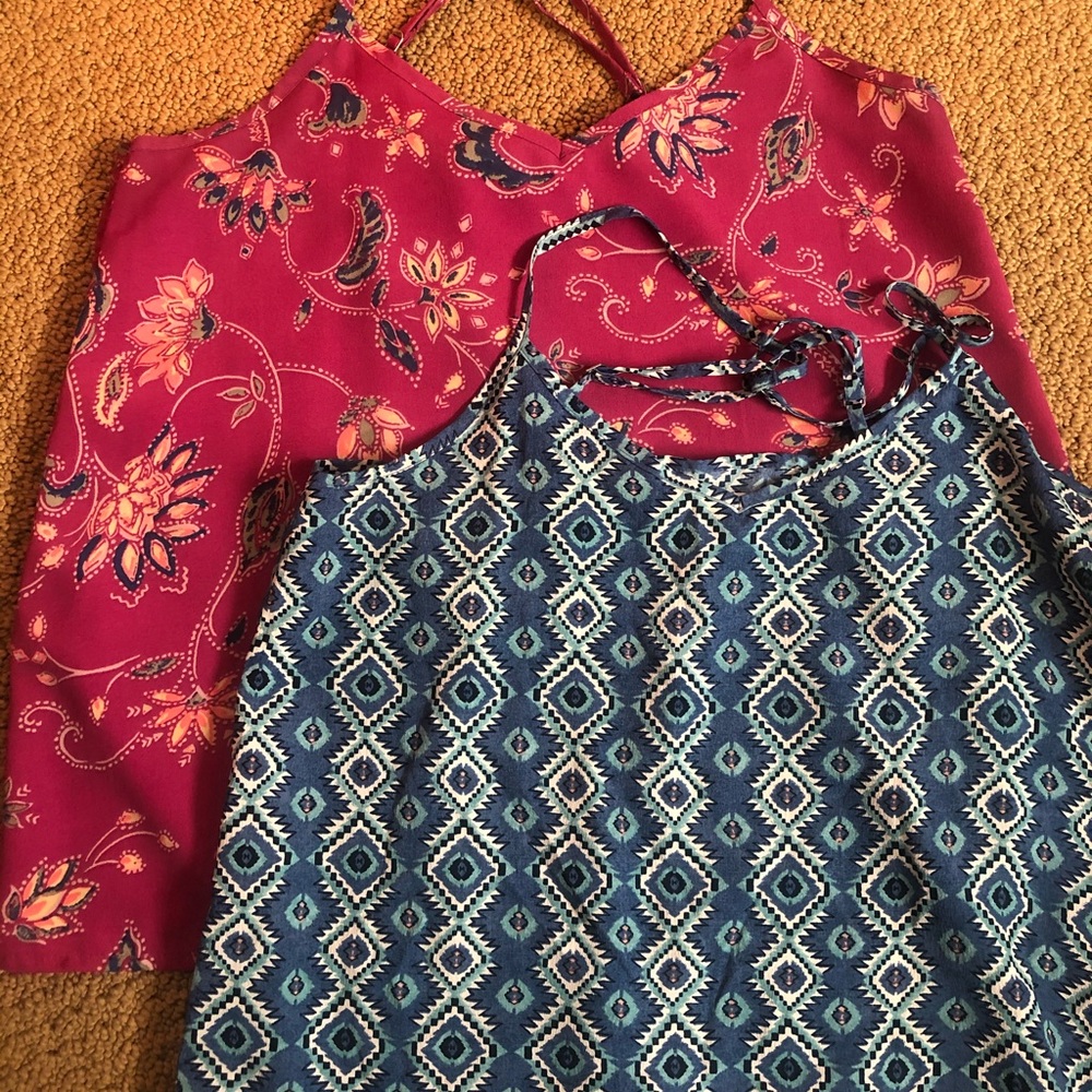 BUNDLE of 2 hollister tank tops